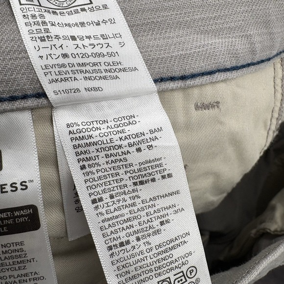 Levis XX Chino Pants Mens 32x30 Gray Standard Taper Warm - Picture 9 of 9